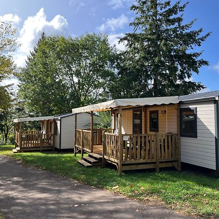 Отель Camping De La Liez Peigney Экстерьер фото