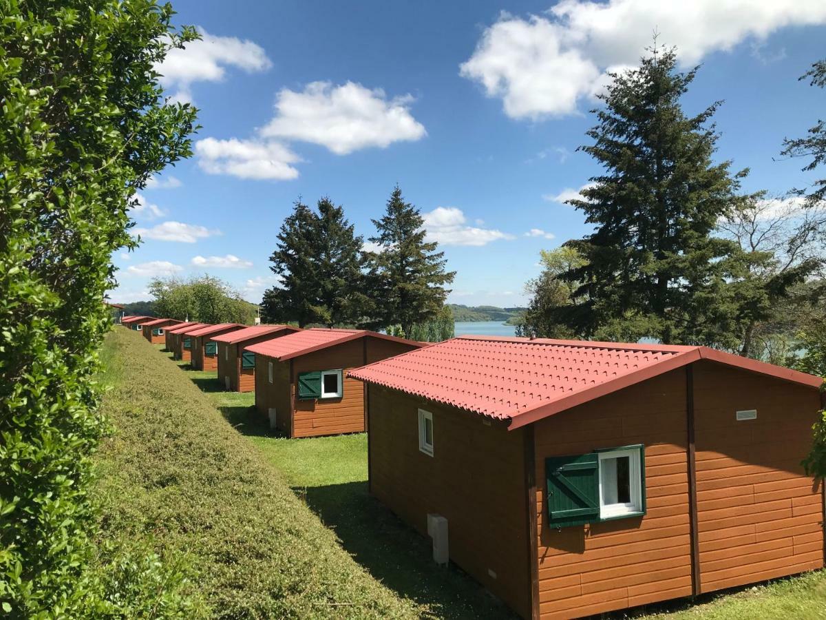 Отель Camping De La Liez Peigney Экстерьер фото